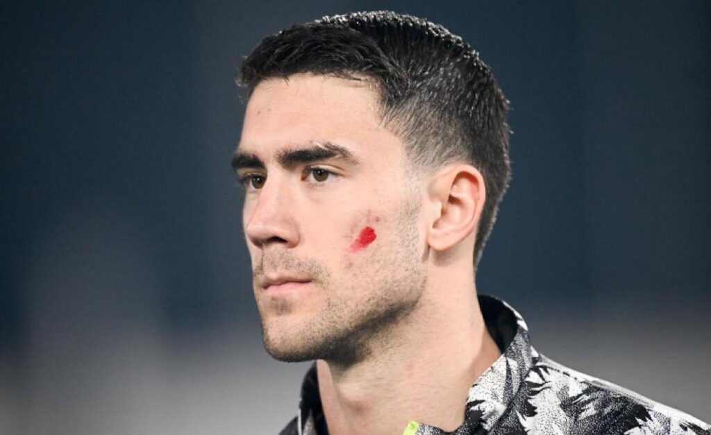 Segno rosso vlahovic twitter