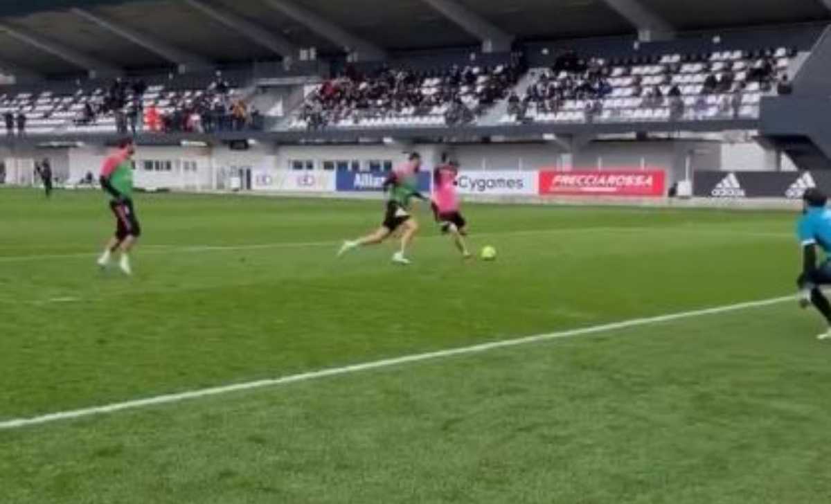 Yildiz Juve: il talento incanta anche in allenamento. Ecco cosa ha fatto - VIDEO 36 Cattura 1