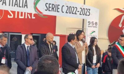 382bb13e dc42 4de8 9edc 9ea363c745ce 1