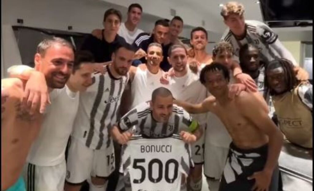 Bonucci 500 maglia festa spogliatoio