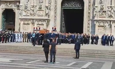 Feretro Berlusconi 1