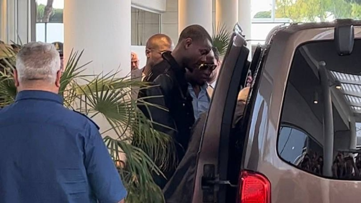 Calciomercato Juve: l'ex obiettivo Ndicka è sbarcato a Roma - FOTO 36 ndicka