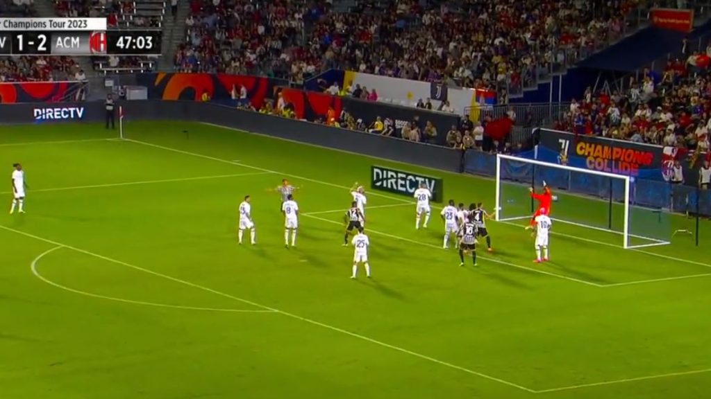 Autogol giroud