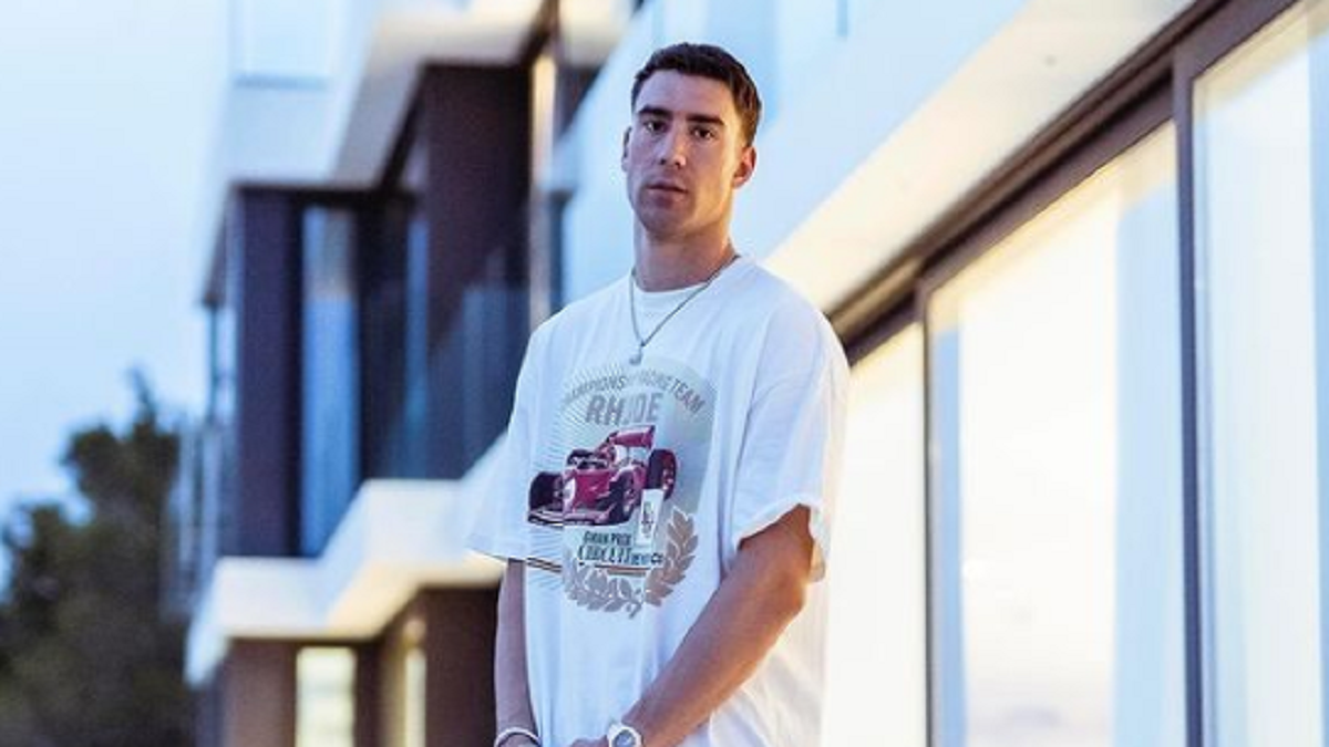 Vlahovic nel mirino del Psg: sarà l'erede di Mbappé? La situazione 36 vlahovic