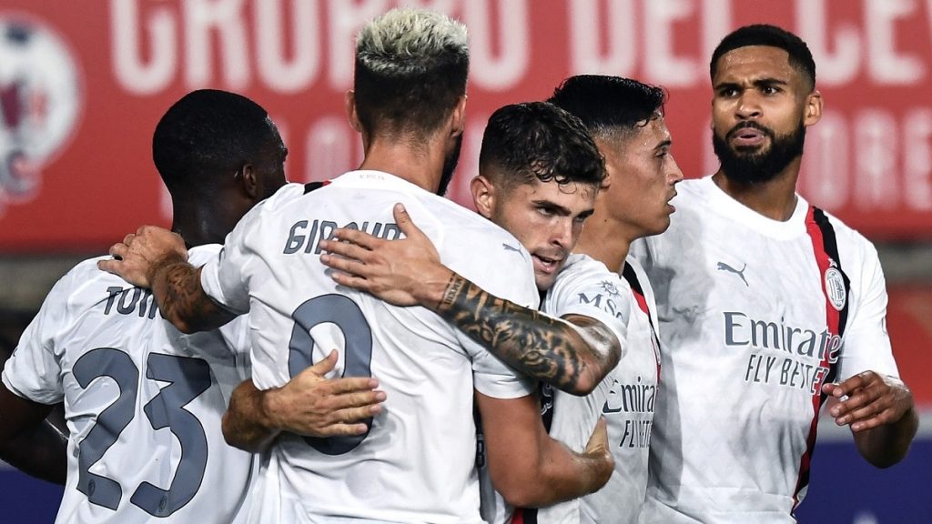 giroud-pulisic-esultanza-milan