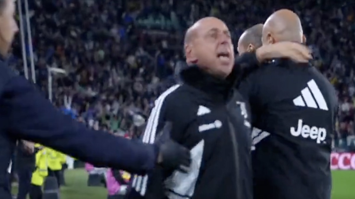 Juve Verona, esagera con l'esultanza e viene espulso: il caso del collaboratore di Allegri - VIDEO 36 Maurizio Trombetta