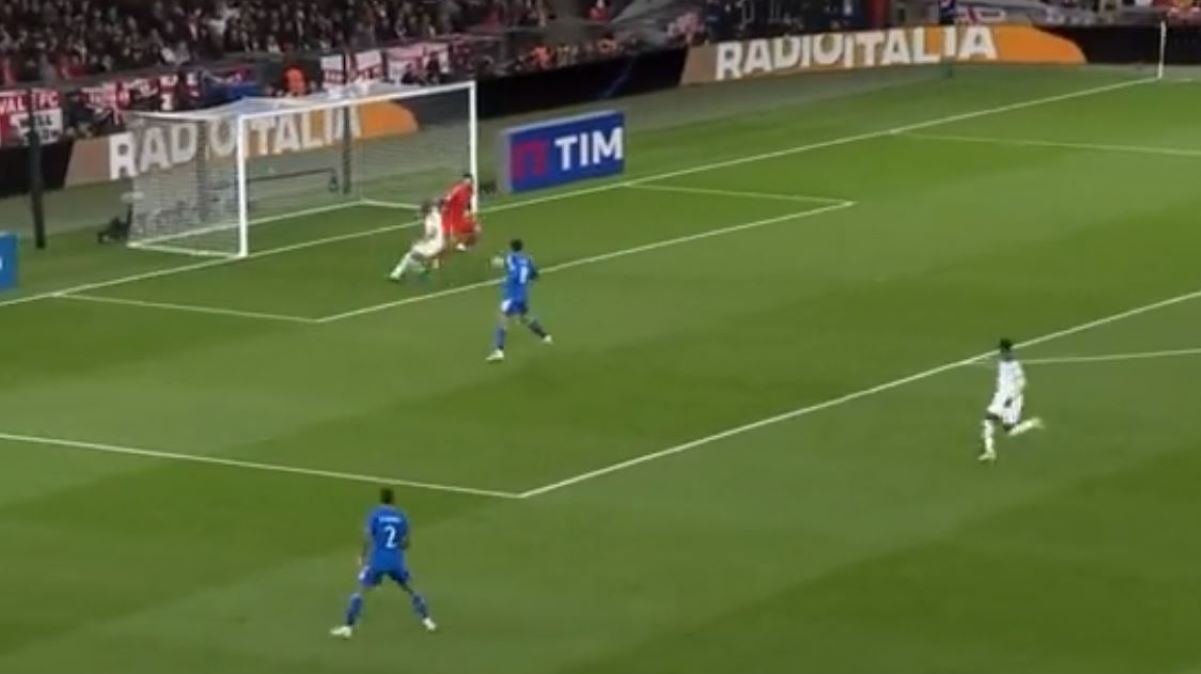 Donnarumma, il dribbling su Kane è da paura: da lui parte l'azione del gol - VIDEO 36 donnarumma kane e1697570878226