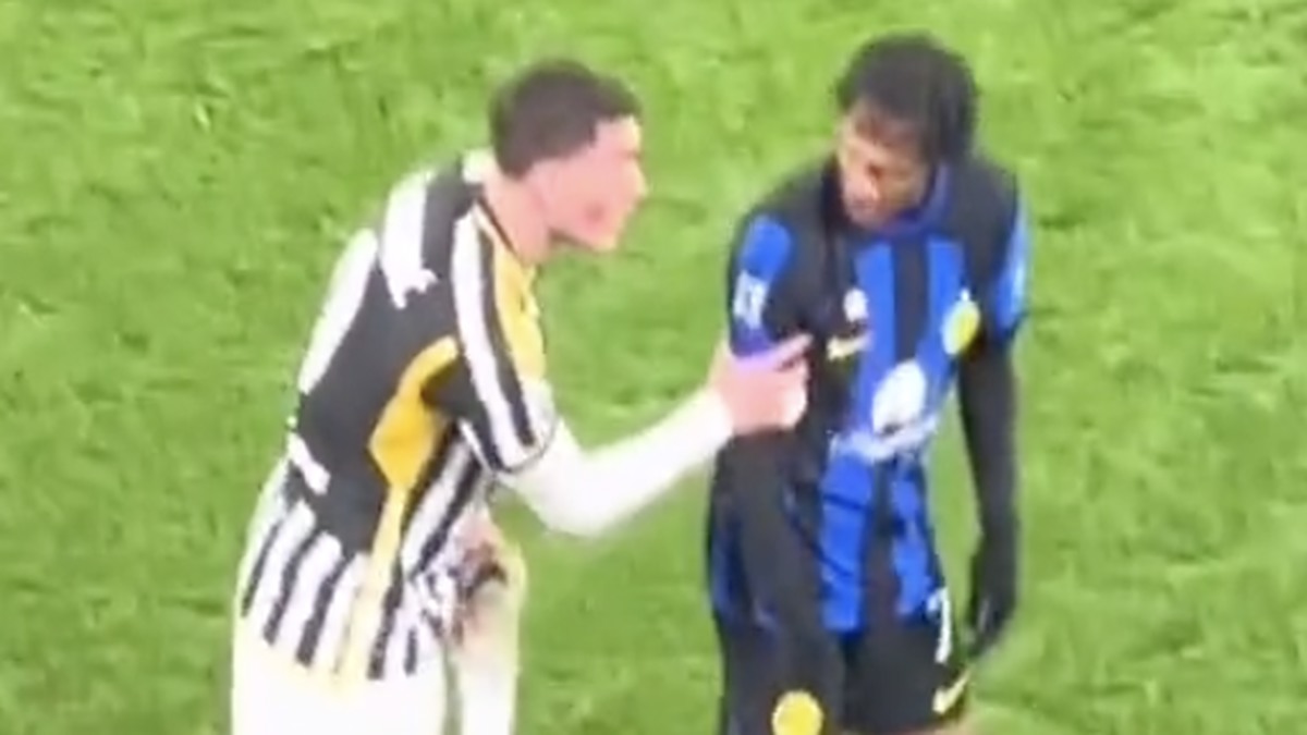 Cuadrado Kostic, scintille in Juve Inter: la reazione di Vlahovic infuoca i tifosi sui social - FOTO 36 Vlahovic Cuadrado