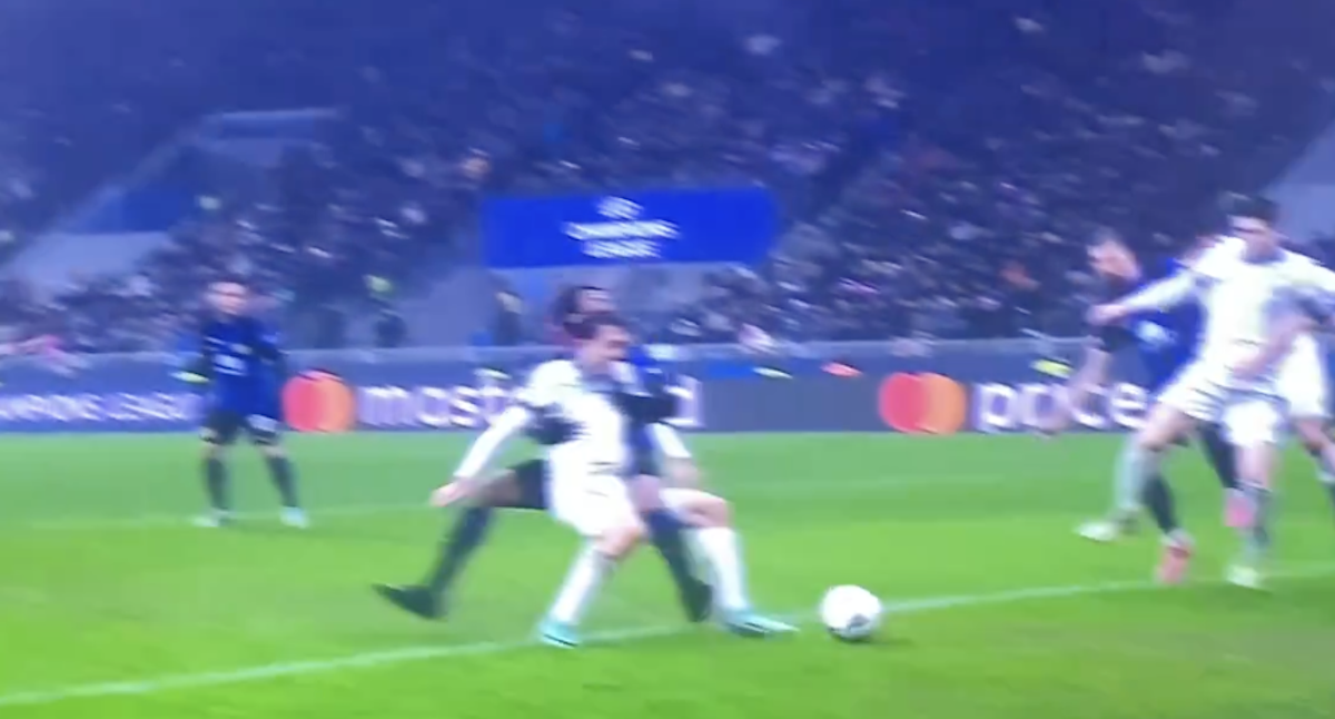 Inter-Real Sociedad: fallo di Cuadrado in area, il rigore non dato agli spagnoli è clamoroso - VIDEO 36 cuadrado oyarzabal inter reala sociedad