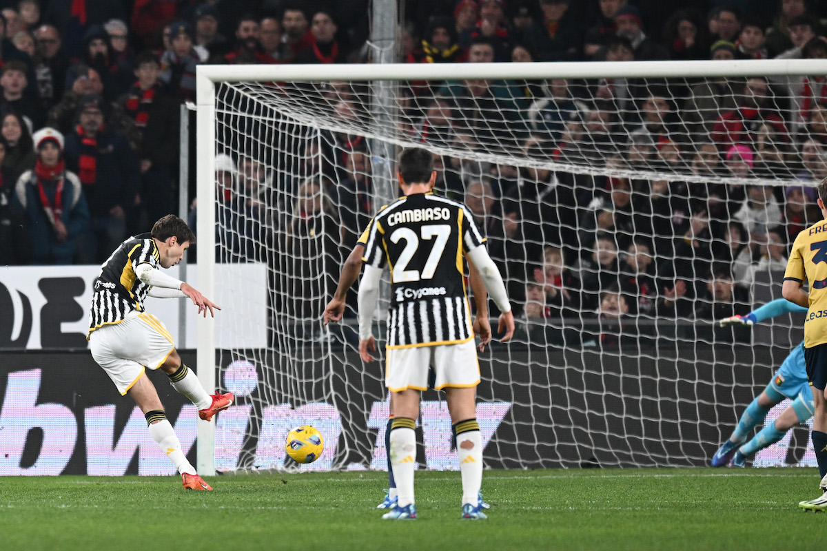 Highlights e Gol Genoa Juve: il rigore di Chiesa e i disastri di Massa, le  immagini del match - VIDEO