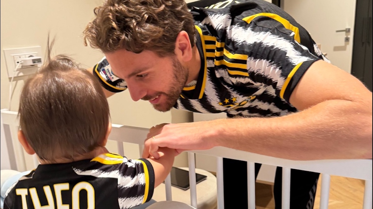 Locatelli ringrazia il 2023: il dolce messaggio del bianconero - VIDEO 36 Locatelli figlio Theo