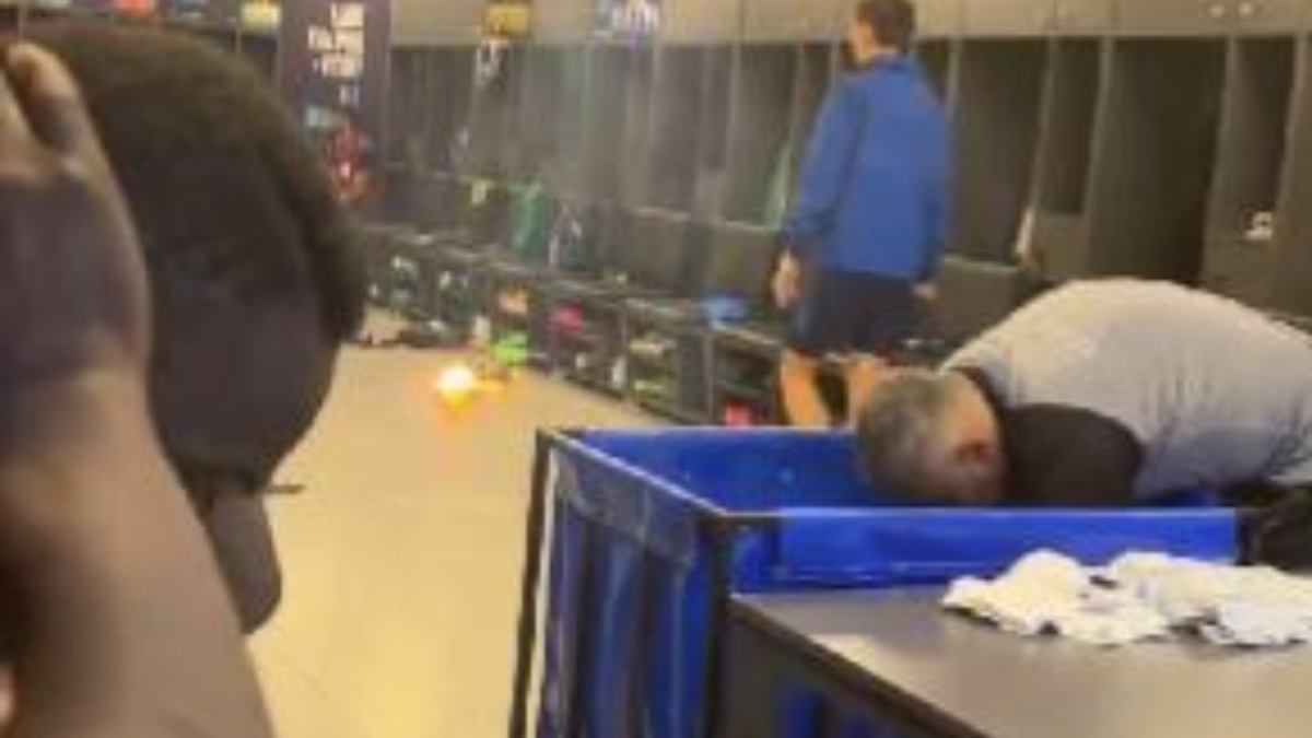 Balotelli ne combina un'altra: fa esplodere un mini-petardo nello spogliatoio dell'Adana - VIDEO 36 Cattura 1 1