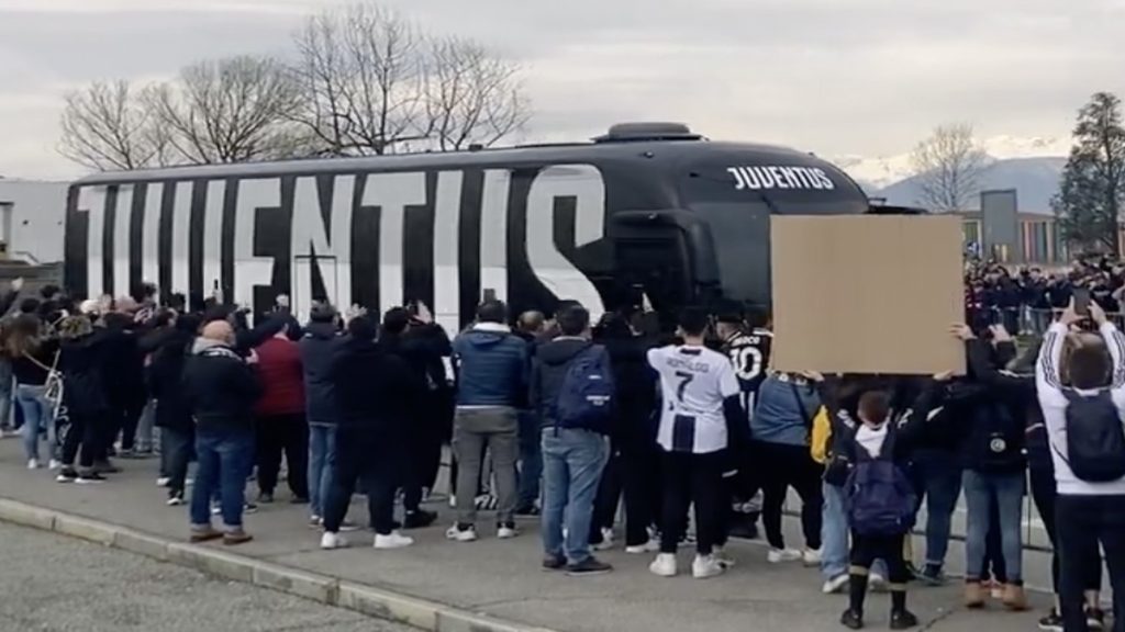 Pullman Juve