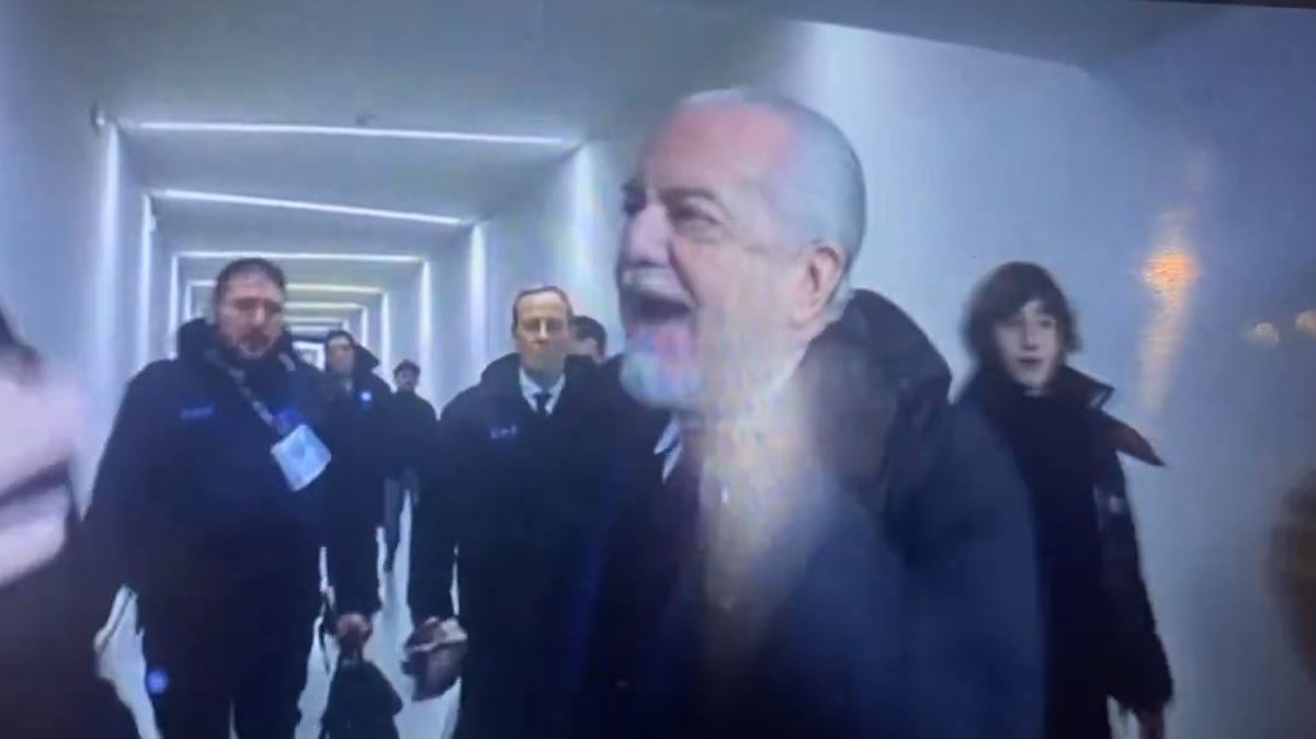 De Laurentiis nel mirino dell'UEFA: aperto un procedimento disciplinare. Il motivo 36 de laurentiis furioso