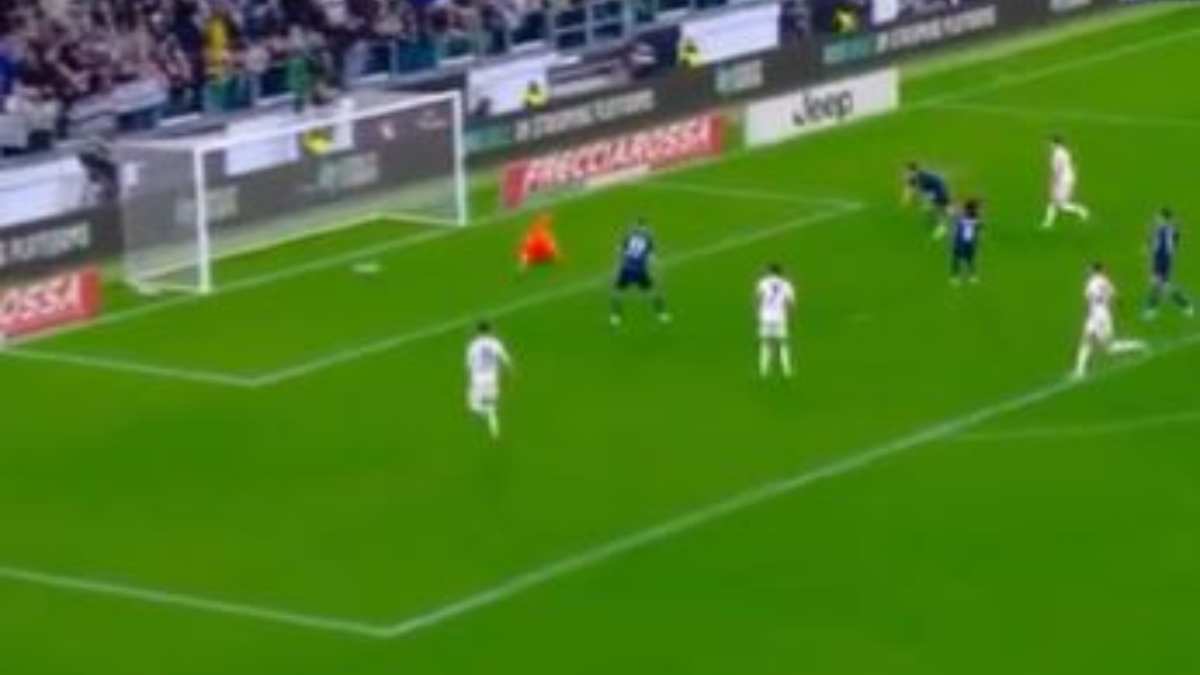 Gol Vlahovic: uno contro uno e sinistro all'angolo, il serbo non perdona - VIDEO 36 gol vlahovic