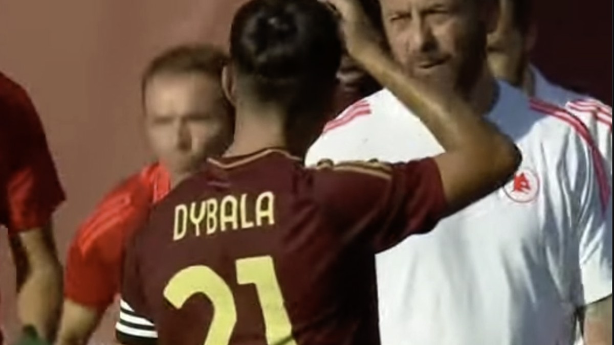 Dybala Roma, l'ex Juve CAPITANO nell'amichevole con il Tolosa. Ma i giallorossi vanno KO 36 Dybala Roma