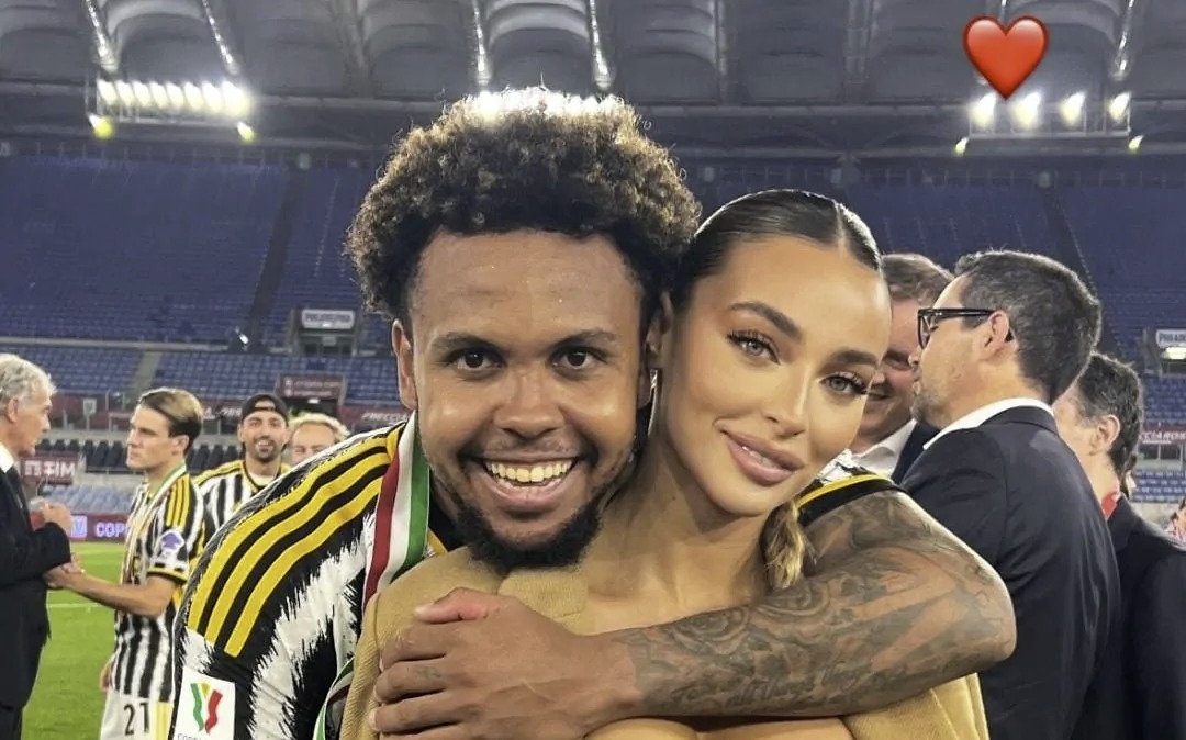 McKennie Chiara Frattesi, è FINITA con lo juventino: lei ora ha una NUOVA FIAMMA. PAZZA di un rapper 36 McKennie Chiara Frattesi