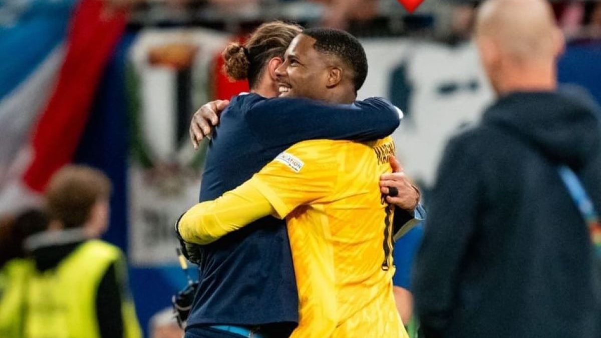 Rabiot festeggia dopo Portogallo Francia: la dedica è per il big del Milan - FOTO 36 rabiot maignan