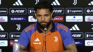 Il difficile inizio di stagione di Douglas Luiz