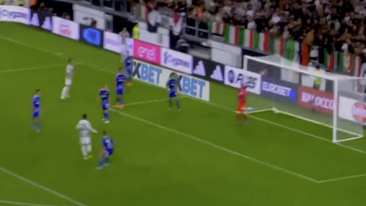 Gol Weah, l'americano SPACCA la traversa e RADDOPPIA: 2-0 Juve - VIDEO 36 Gol Weah