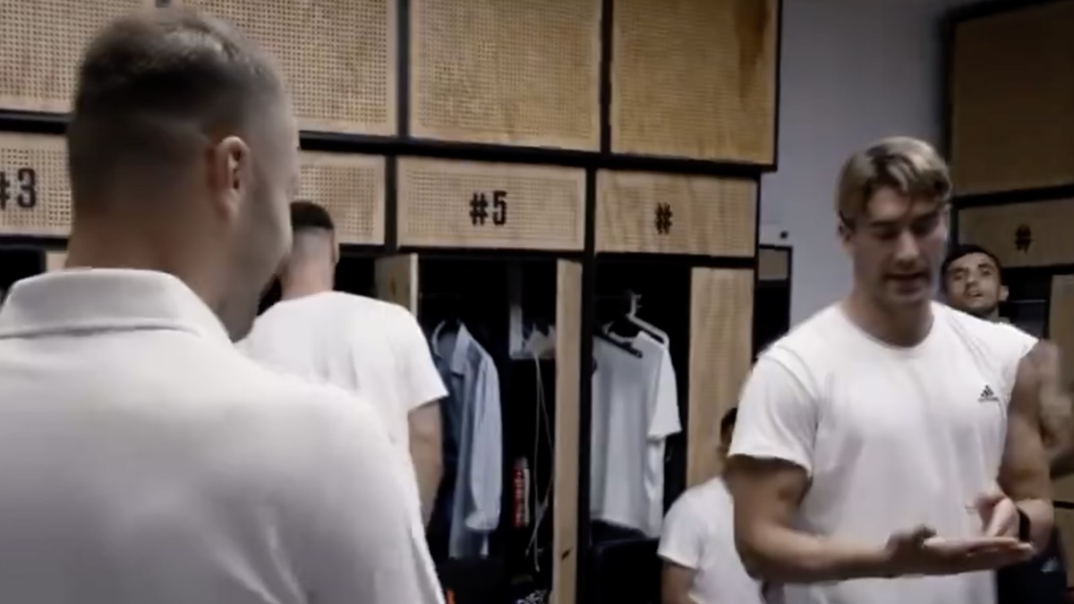 Koopmeiners Juve, Vlahovic TUTTO DA RIDERE: quella frase fa IMPAZZIRE il web bianconero - VIDEO 36 Koopmeiners Vlahovic