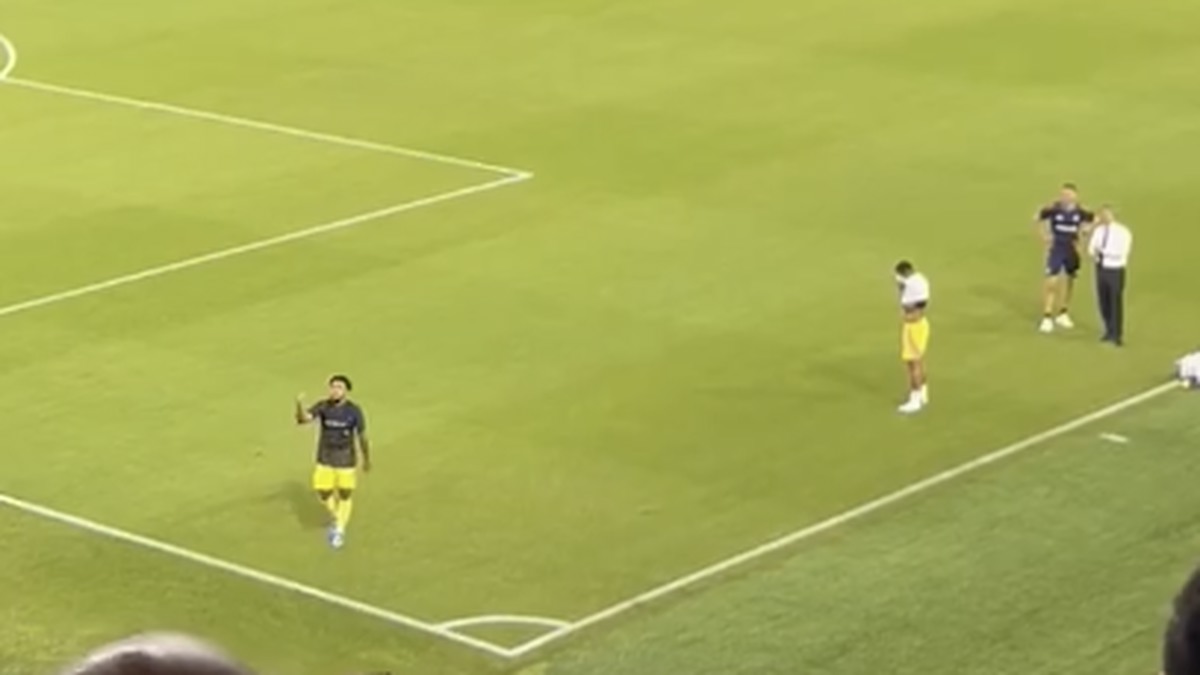 McKennie SHOW post Verona Juve: l'americano fa IMPAZZIRE i tifosi. Scatta l'OVAZIONE - VIDEO 36 McKennie Verona Juve