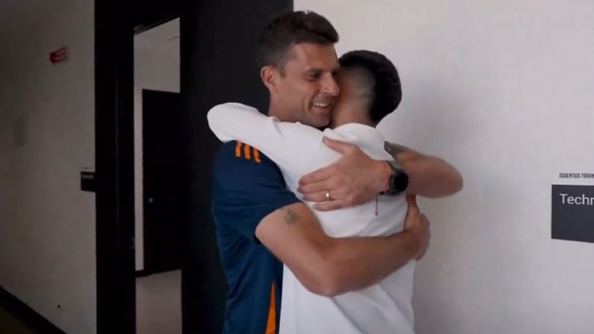 Nico Gonzalez Juve, i RETROSCENA del primo giorno: quel GESTO di Thiago Motta non è passato INOSSERVATO - VIDEO 36 nico-gonzalez-thiago-motta