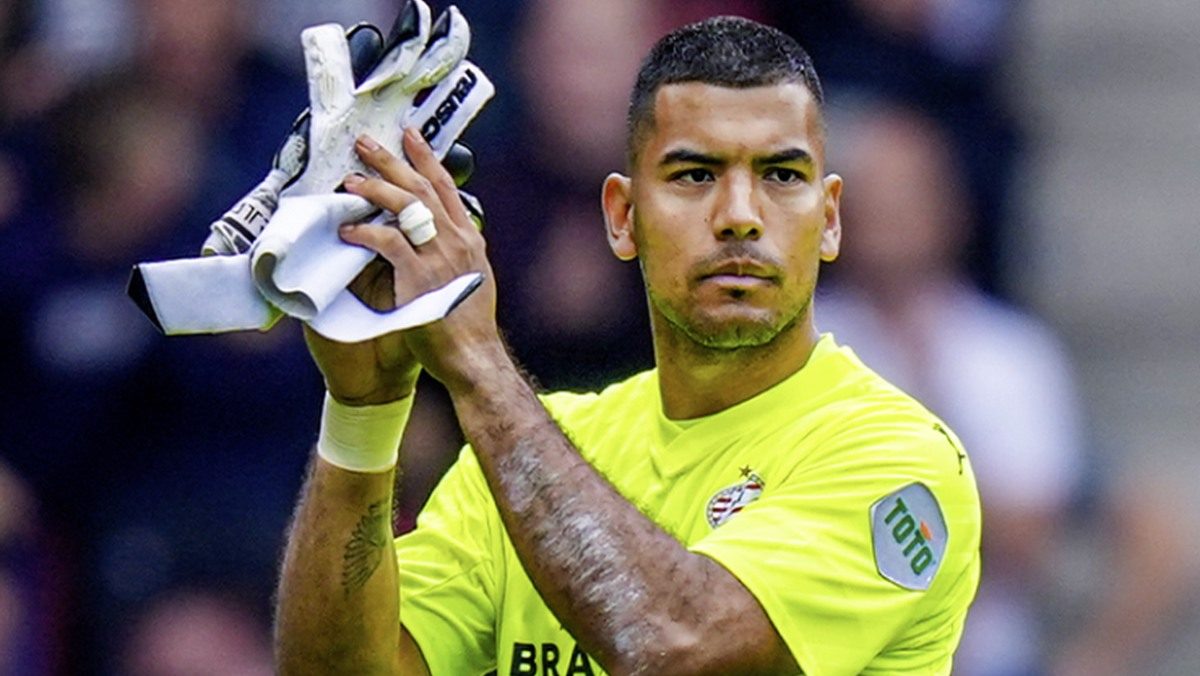 Benitez Psv, ASSENZA dell'ultima ora verso la Juve. Il portiere LASCIA il ritiro: COSA è successo 36 Walter Benitez