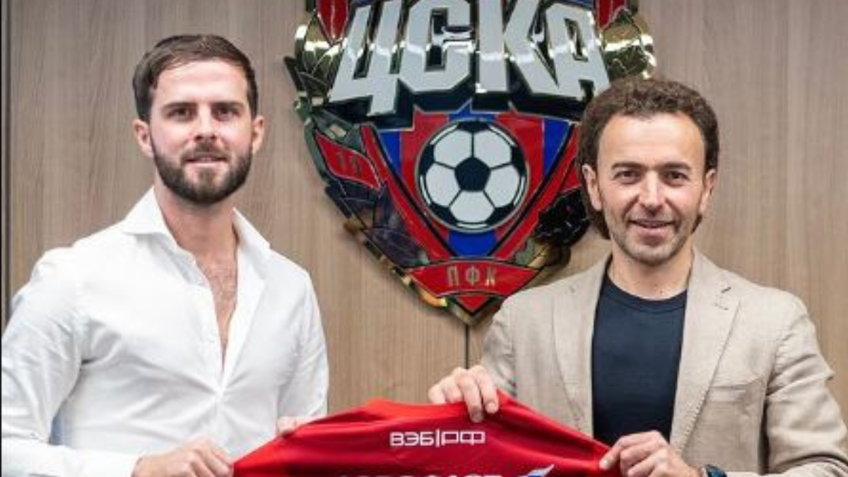 Pjanic CSKA Mosca, è UFFICIALE: l'ex Juve RIPARTE dalla Russia. Il COMUNICATO e TUTTI i dettagli 36 pjanic