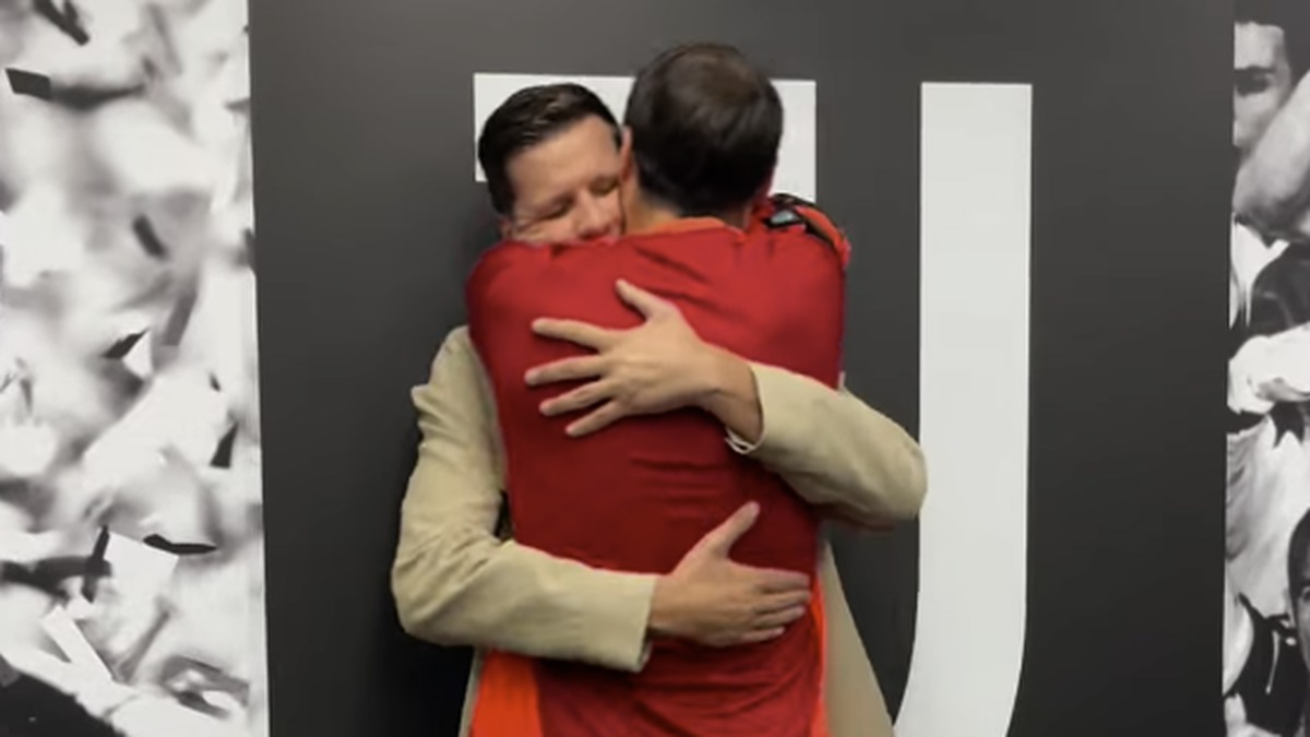 Szczesny fa VISITA ai vecchi compagni: il VIDEO prima di Juve Napoli fa EMOZIONARE anche i tifosi 36 Szczesny Pinsoglio