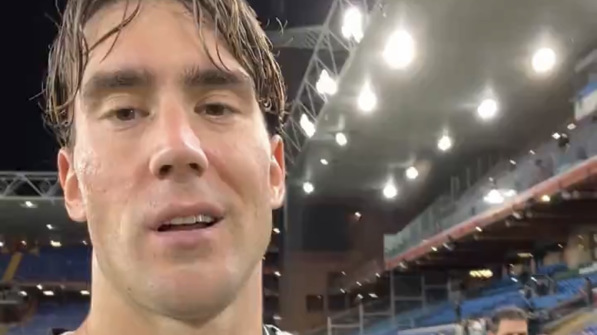 Vlahovic RINGRAZIA i tifosi: «Lo sapete già, sono contentissimo. Speriamo di continuare così» - VIDEO 36 Vlahovic