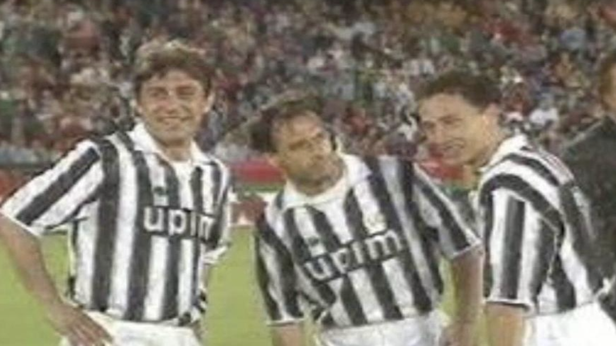 Conte RICORDA Schillaci e RITORNA bianconero: «Ciao Totò» - FOTO 36 Conte Schillaci