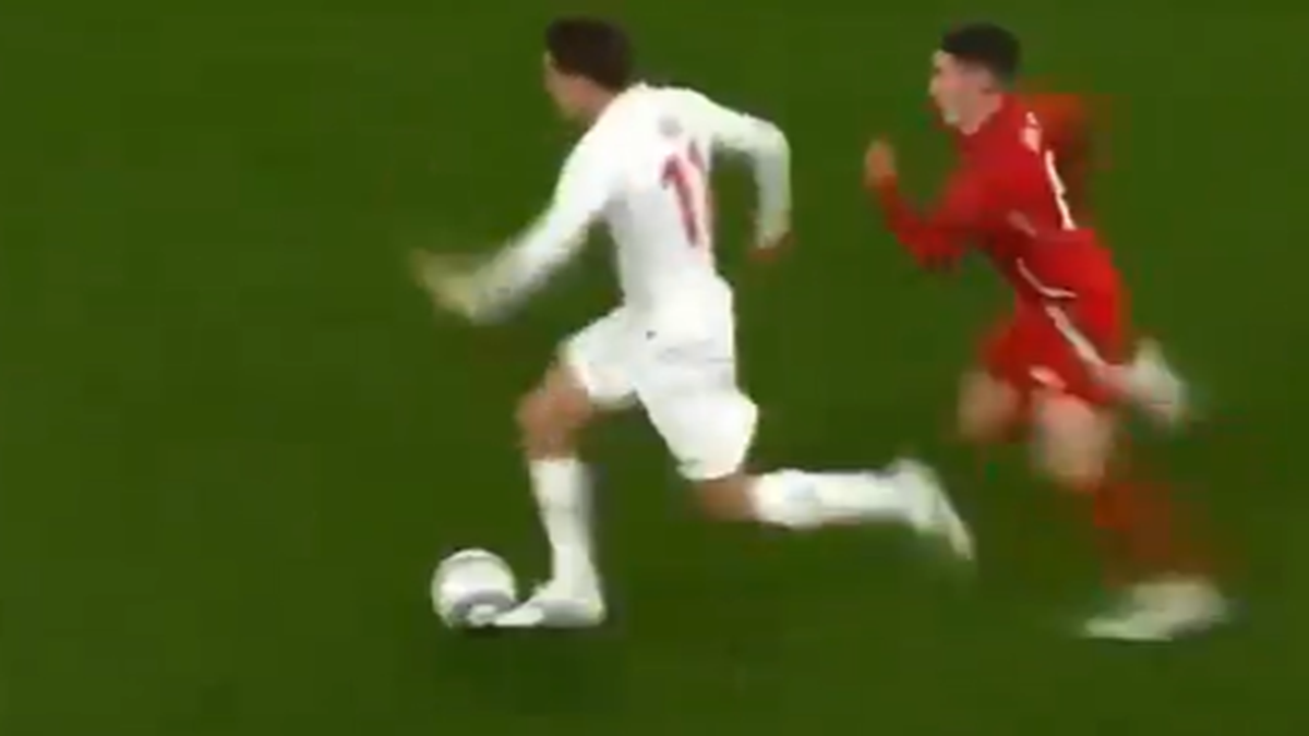 Yildiz GASA i tifosi, ma cosa ha fatto il numero 10 della Juve?! Giocata SPAZIALE con la Turchia - VIDEO 36 yildiz