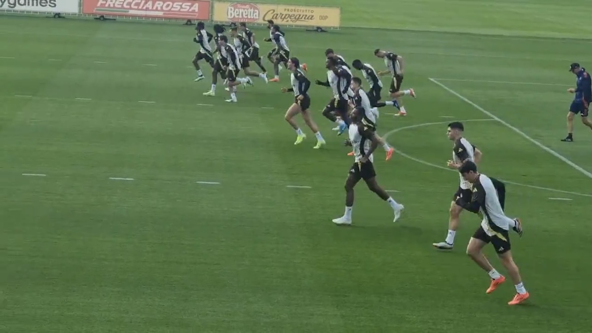 Juve Stoccarda: due big assenti alla vigilia del match di Champions League. Le novità - VIDEO 36 Allenamento Juve