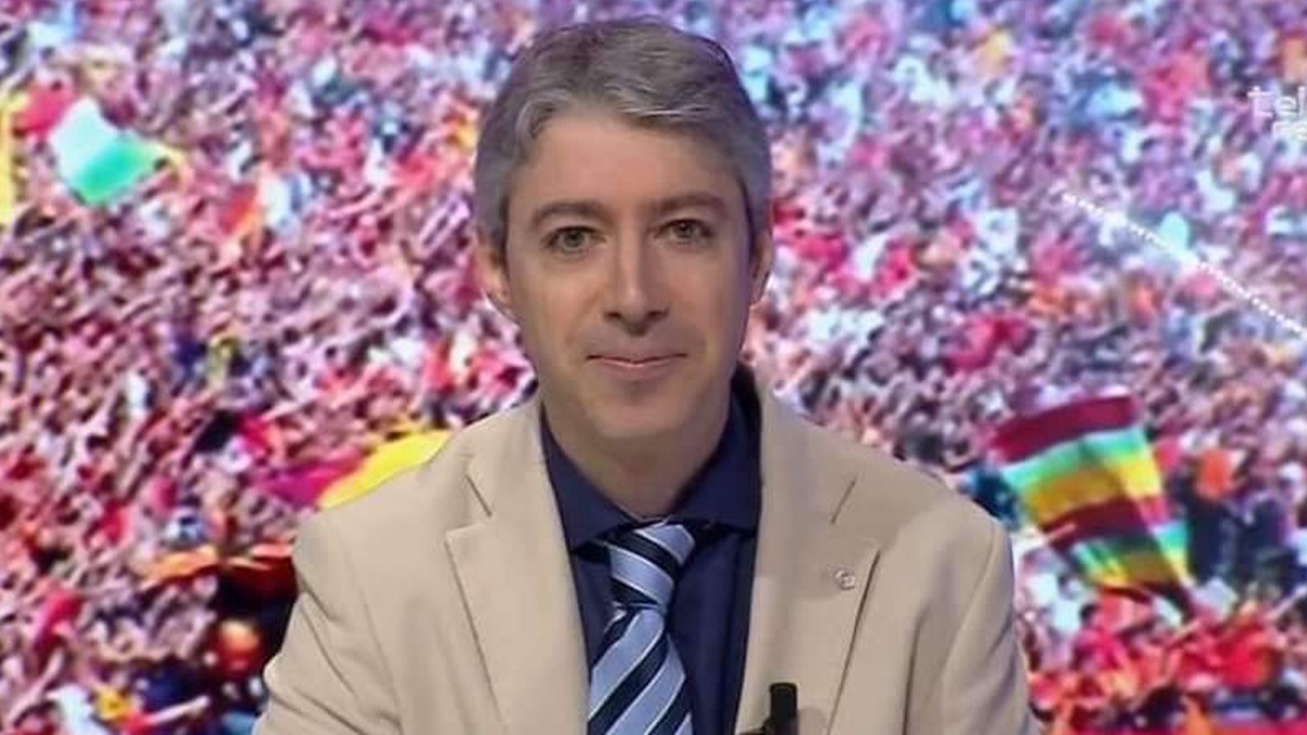 Borrelli pronostica la lotta scudetto: «Il gruppo è compatto. L'Inter è tra le favorite, la Juve con i 4 pareggi...» 36 Borrelli