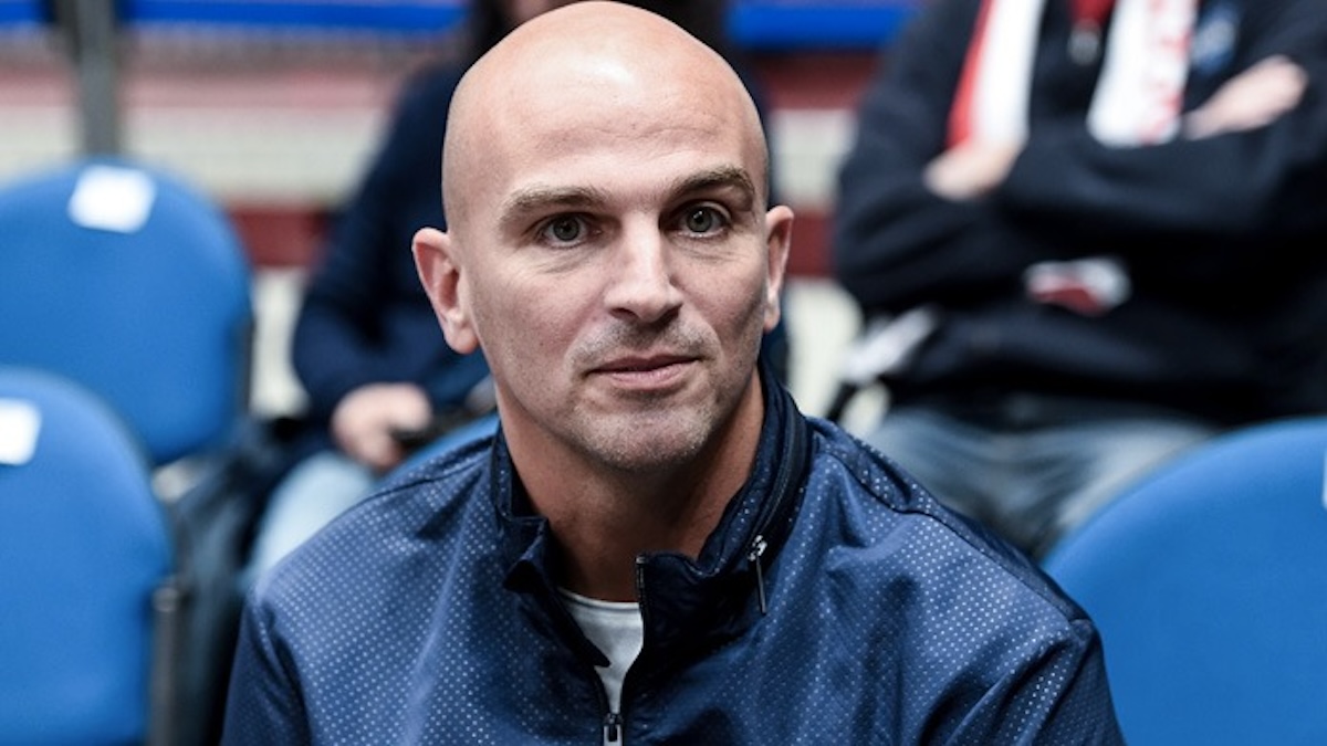 Cambiasso sicuro su Juve Stoccarda: «Chi dice questa cosa è un bugiardo. Thiago Motta? Ha le cose chiare in testa» 36 Cambiasso