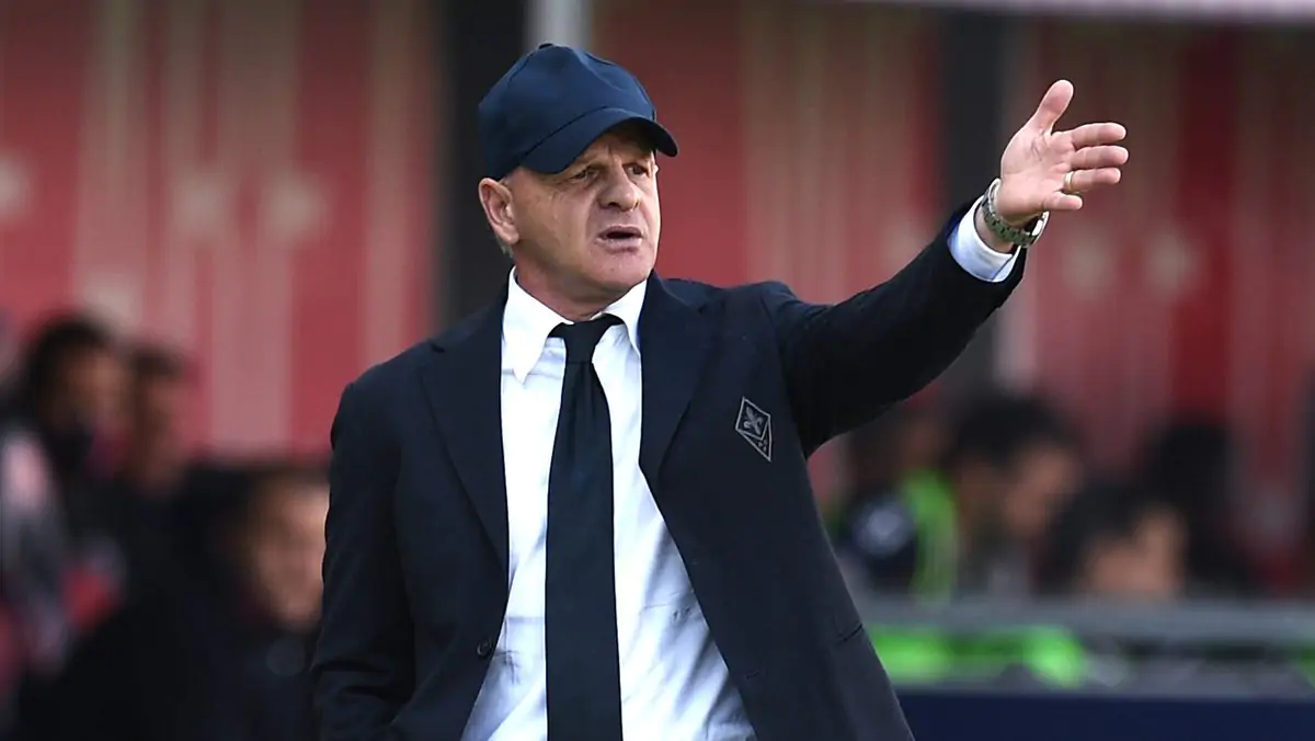 Iachini difende Vlahovic: «In Italia si critica subito, ha tutto per essere tra i migliori bomber in Europa» 36 Iachini