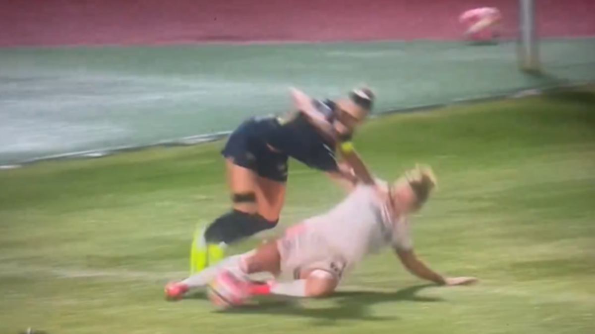 Juventus Women Bayern Monaco, rigore solare negato alle bianconere. L'episodio fa infuriare i tifosi - VIDEO 36 Juventus Women