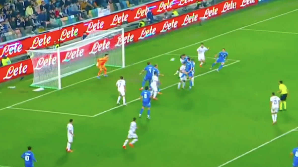 Gol Di Lorenzo, l'ex obiettivo della Juve segna di testa in Italia Israele: il VIDEO del raddoppio degli Azzurri 36 Di Lorenzo