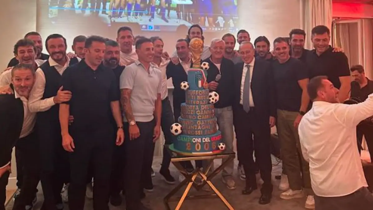 Lippi festeggiato dai campioni del Mondo del 2006: ecco tutti i bianconeri presenti alla festa a sorpresa - FOTO 36 Lippi