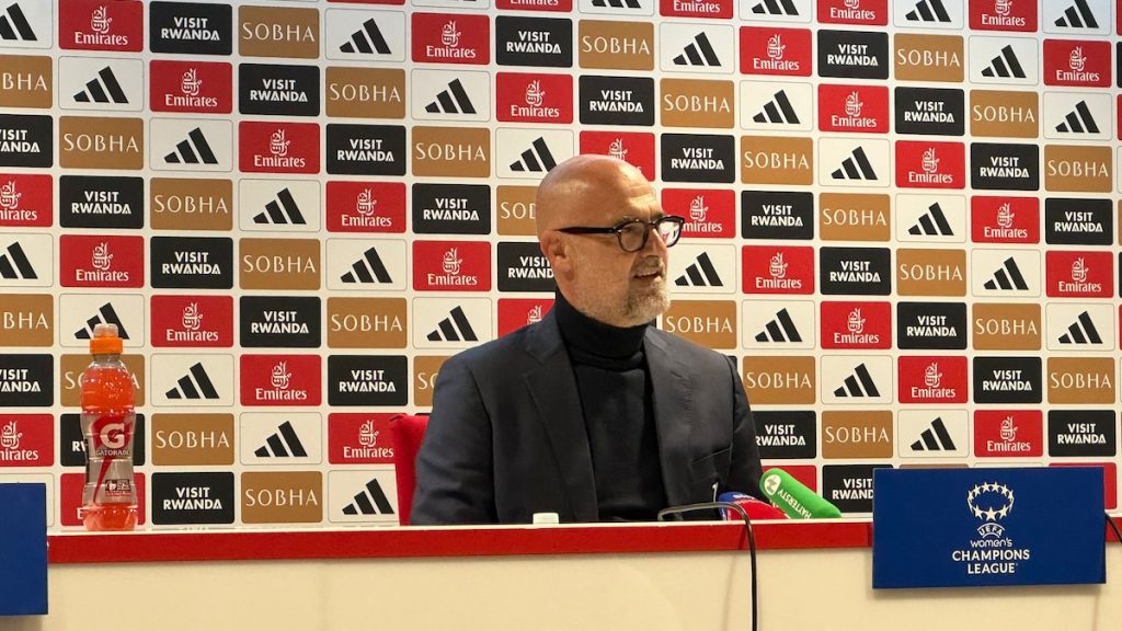 Conferenza canzi