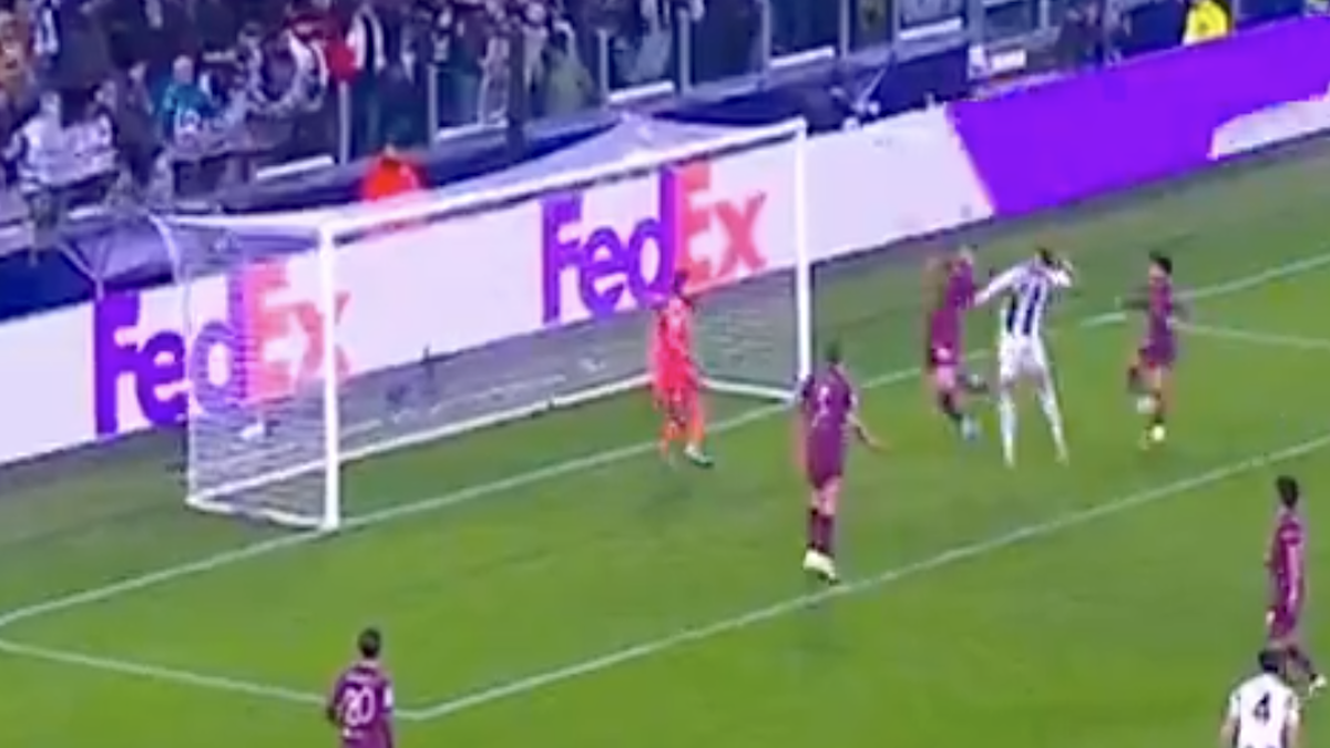 Gol Vlahovic, il serbo sblocca Juve Manchester City! Grande colpo di testa da posizione ravvicinata: Ederson non riesce a evitare la rete - VIDEO 36 gol vlahovic