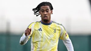 Comenencia Juventus Next Gen, dall’addio al rinnovo. L’avventura in bianconero continua: ecco come è arrivata la svolta decisiva
