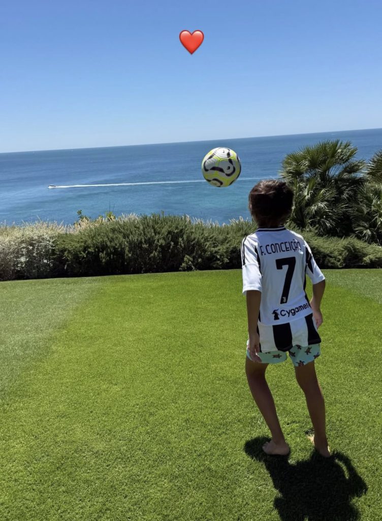 Conceicao, voglia di Juve! La FOTO pubblicata sui social dal portoghese è un chiaro segnale che 'profuma' di bianconero. Ecco il suo gesto 37 conceicao