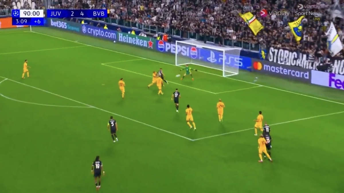 Gol Vlahovic: il centravanti serbo ridà speranza alla Juventus nel finale, il 4-3 arriva in pieno recupero 36 Gol Vlahovic