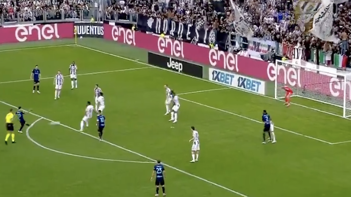 Gol Calhanoglu, l'Inter trova il pareggio con un tiro fortissimo su cui Di Gregorio non riesce a intervenire: tutto da rifare per la Juve - VIDEO 36 gol calhanoglu