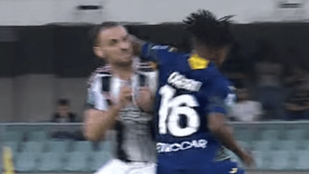 Verona Juve, rabbia per il mancato rosso a Orban: e i precedenti Yildiz, Kalulu e Cambiaso parlano chiarissimo... Il confronto tra gli episodi alimenta le polemiche! - GALLERY 37 orban gatti