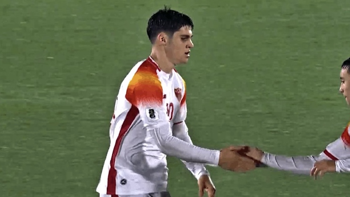 gol adzic il talento della juventus decisivo con il suo montenegro in casa di gibilterra che magia su punizione