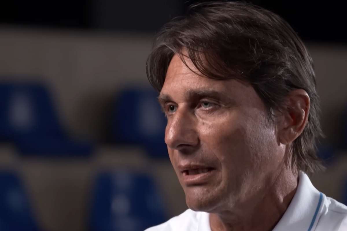 Napoli Juve, le probabili scelte di Conte: il tecnico è deciso ad affrontare Spalletti con questo schieramento 36 Antonio Conte