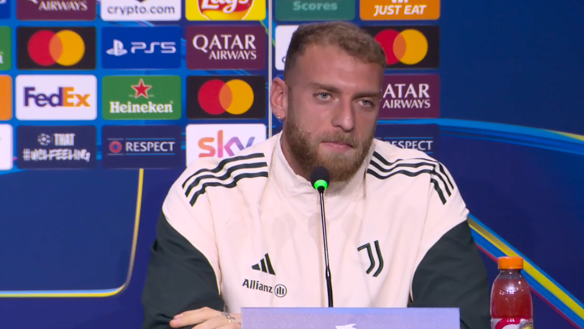 Conferenza stampa Di Gregorio pre Juve Sporting Lisbona: «Dopo un esonero i primi responsabili siamo noi, con Spalletti la direzione è giusta. Obiettivo vincere qualcosa» 36 Di Gregorio conferenza champions league